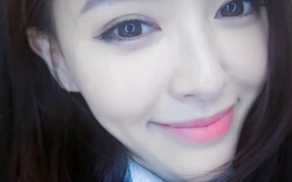 cos美瞳怎么戴，