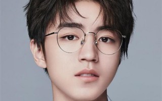 暴龙镜片怎么辨别真假，暴龙镜片怎么辨别真假图片